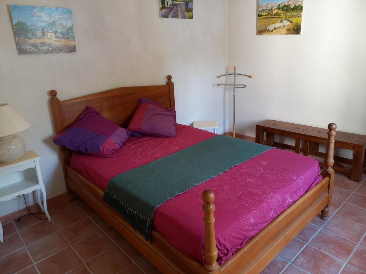 Bienvenue En Provence Villa Monteux Exterior photo